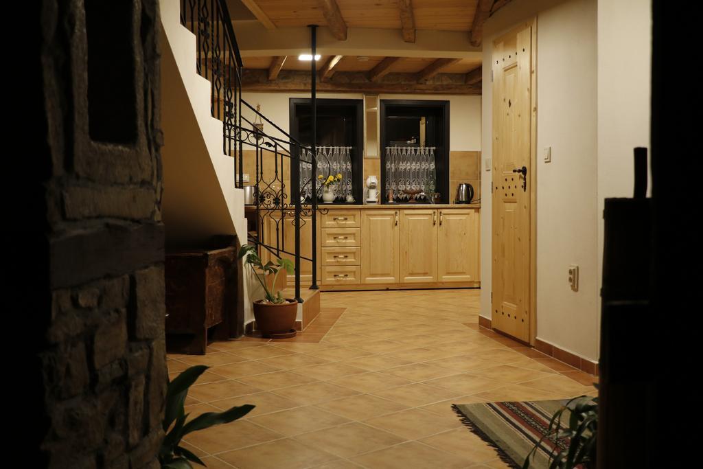 Guest House Epochs Since 1871 Lyaskovets المظهر الخارجي الصورة