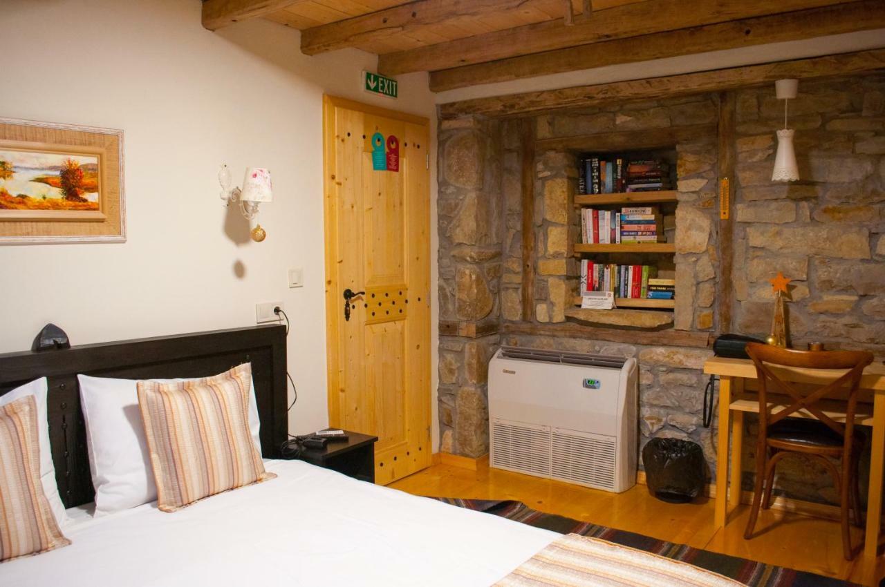 Guest House Epochs Since 1871 Lyaskovets المظهر الخارجي الصورة